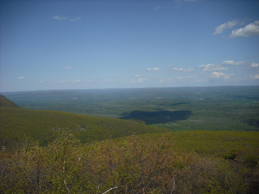 A view of the hills of northwestern CT from Bear Mountain