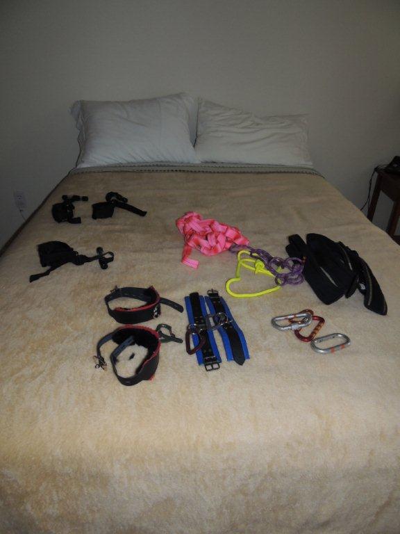 Bed and more toys