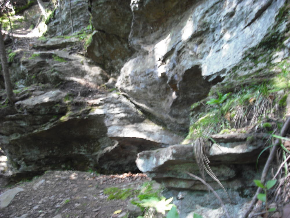 Different view of the Devi's Oven