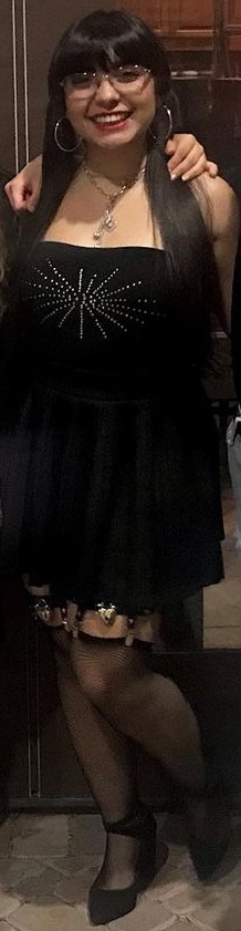 I had to crop this one so much to protect friends identities but I look cute