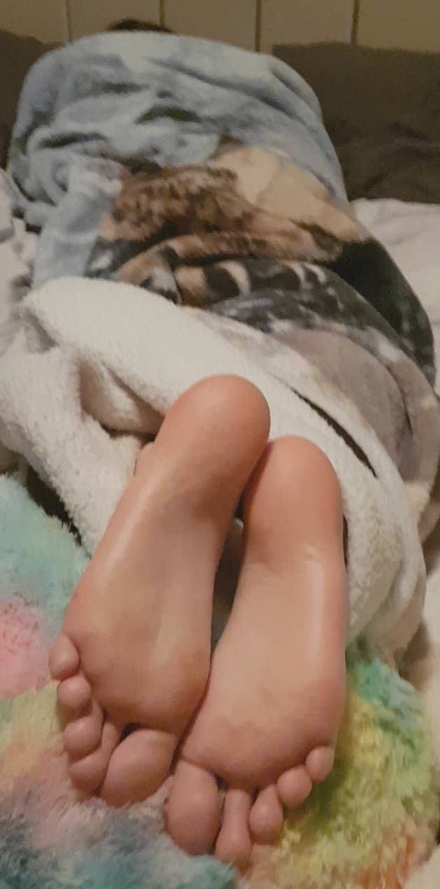 MelissasTicklishSoles3