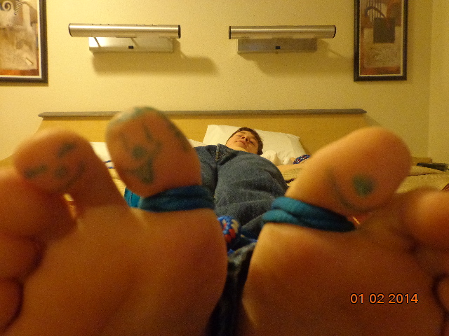 My second session! 
This was the start of a whole family! Big toes were Big Papas, with their mistresses next to them, and brothers and other random f