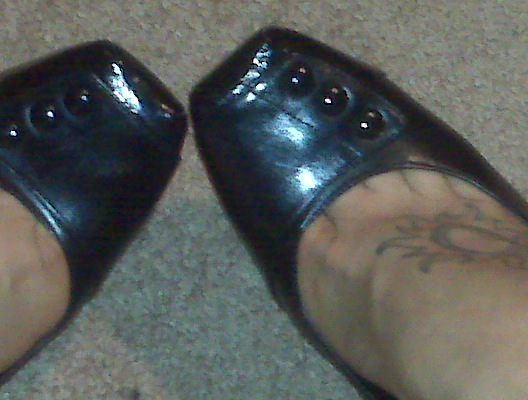 So I like my toes in these shoes.. just that little bit showing!!