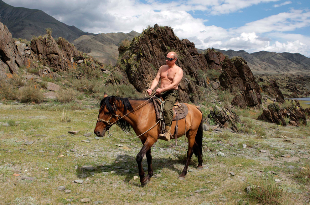 putin-a-caballo.jpg