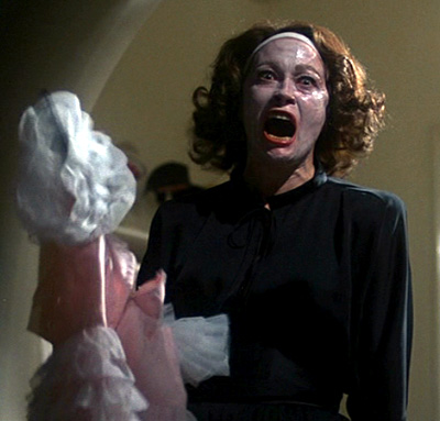 mommiedearest-faye-dunaway.jpg