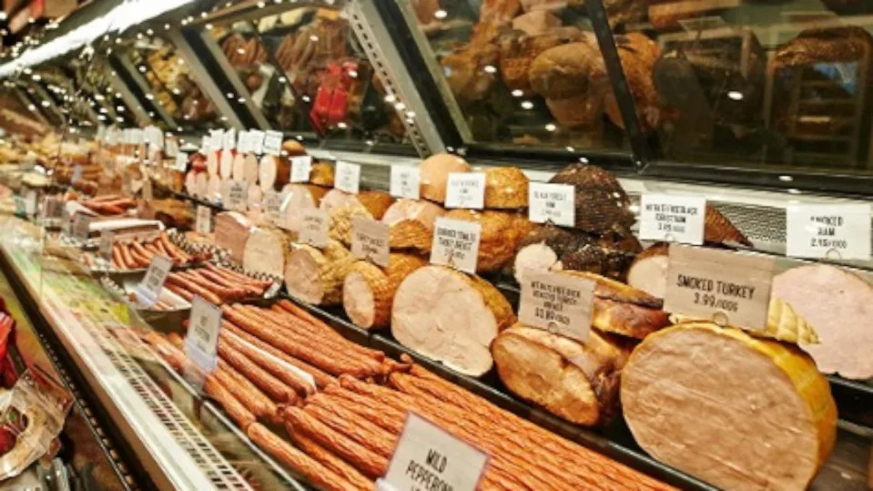 PHOTO: Products sold at the deli, especially those sliced or prepared at the deli, can be contaminated with Listeria. (CDC)