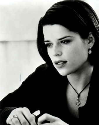 f9xavc1sg105szu0c749ed0117d18bc_neve-campbell.jpg